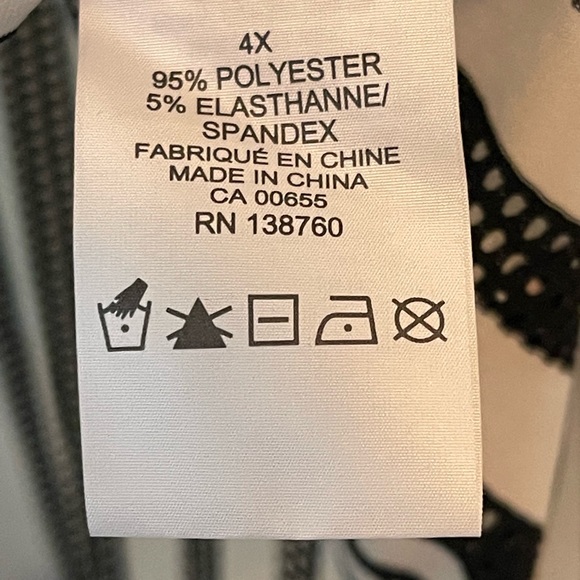 Gorgeous fancy tank. Plus size 4X - Picture 4 of 4